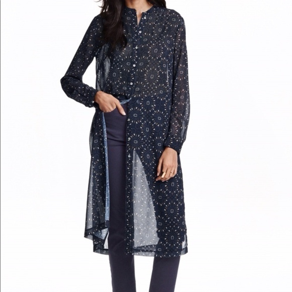 H&M - Floral Navy Button Down See Thru Long Sleeve Side Slits Midi Dress Size 2